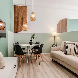 Apartment Japandi, Zona Porto Mediceo, Livorno